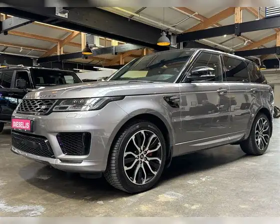 LAND ROVER RANGE ROVER SPORT P400 HSE