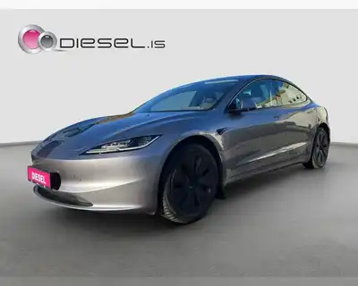 TESLA MODEL 3 SR PREMIUM