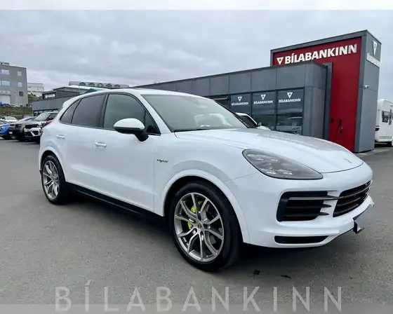 PORSCHE CAYENNE E-HYBRID