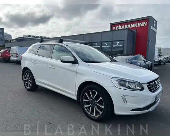 VOLVO XC60 R-DESIGN AWD