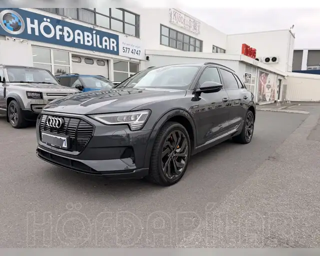 AUDI E-TRON 55 S-LINE