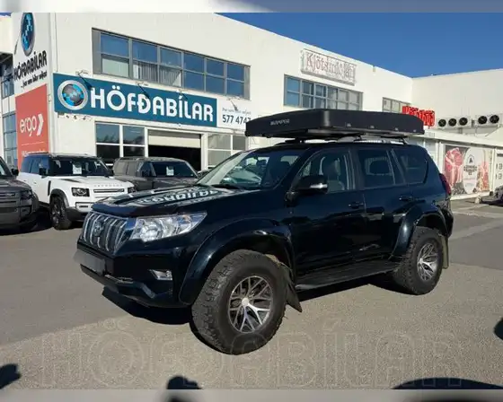 TOYOTA LAND CRUISER 150 GX M/LEÐRI 35 DEKK