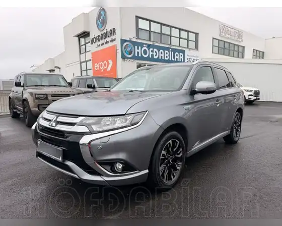 MITSUBISHI OUTLANDER INSTYLE