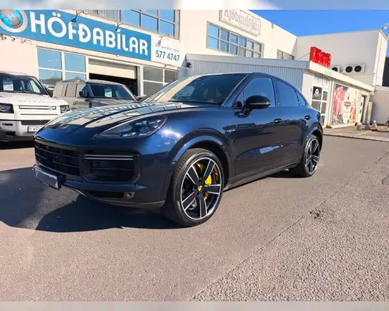 PORSCHE CAYENNE TURBO S E-HYBRID