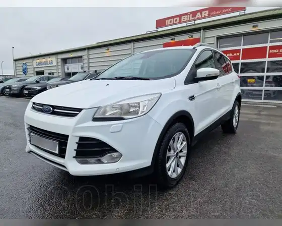 FORD KUGA TITANIUM AWD