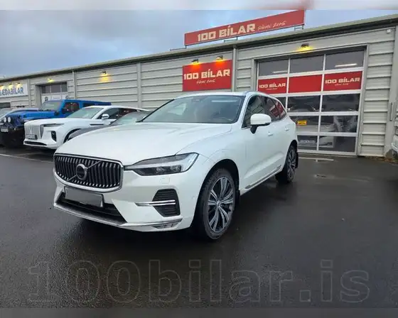 VOLVO XC60 ULTIMATE BRIGHT AWD D5