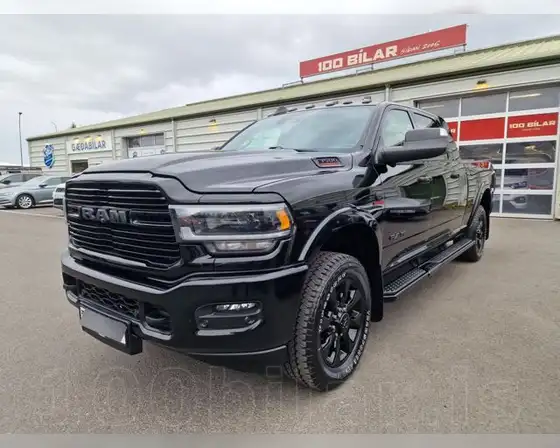 DODGE RAM 3500 LARAMIE MEGACAP NIGHT EDITION