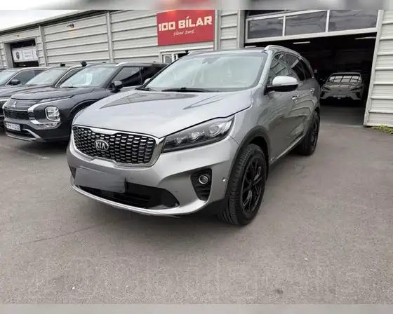 KIA SORENTO LUXURY AT