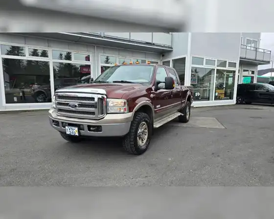 FORD F350 CREW KING RANCH