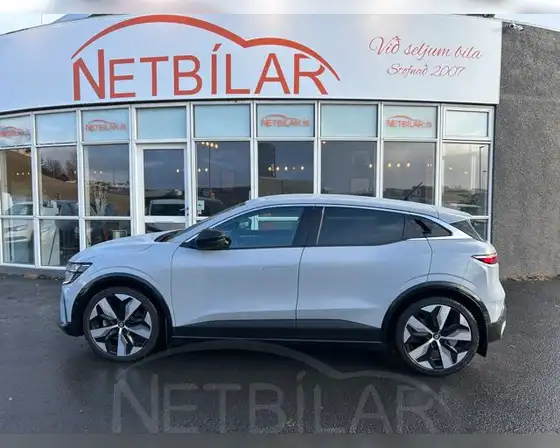 RENAULT MEGANE E-TECH ELECTRIC