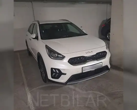 KIA NIRO