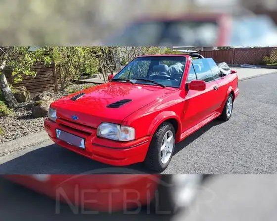 FORD ESCORT XRI3 BLÆJUBÍLL