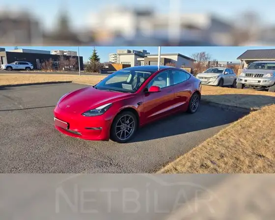 TESLA MODEL 3 LONG RANGE AWD