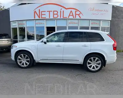 VOLVO XC90 T8 HYBRID INSCRIPTION
