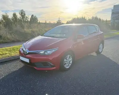 TOYOTA AURIS H/B LIVE