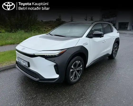 TOYOTA BZ4X GX PLUS FWD