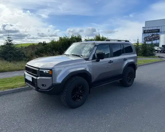 TOYOTA LAND CRUISER 250 VX