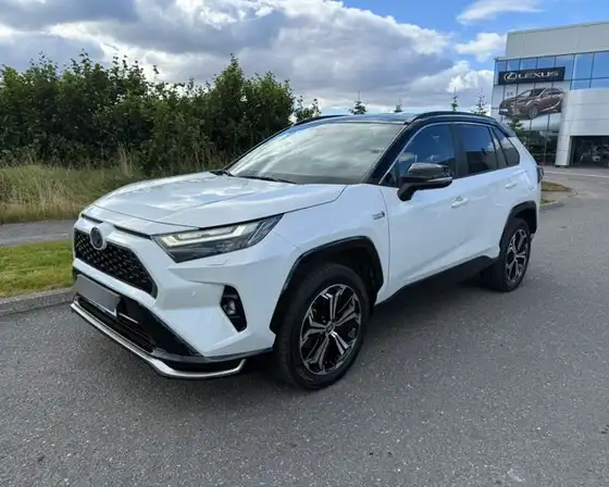TOYOTA RAV4 STYLE PHEV
