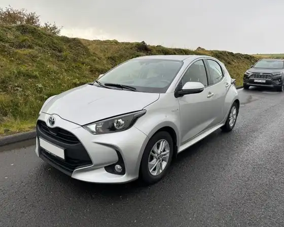TOYOTA YARIS ACTIVE HYBRID