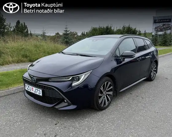 TOYOTA COROLLA T/S STYLE HYBRID BI-TONE