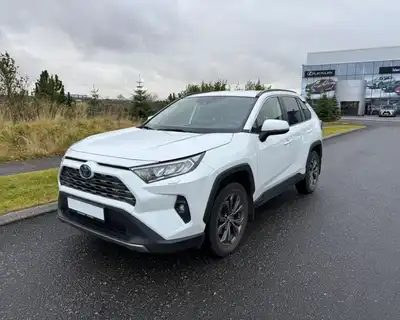 TOYOTA RAV4 GX HYBRID