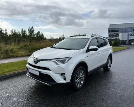 TOYOTA RAV4 GX HYBRID