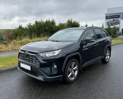 TOYOTA RAV4 GX LEÐUR