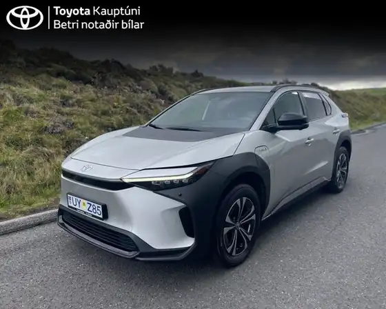 TOYOTA BZ4X GX PLUS FWD