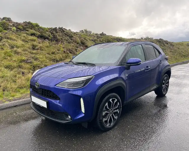 TOYOTA YARIS CROSS ACTIVE PLUS HYBRID AWD