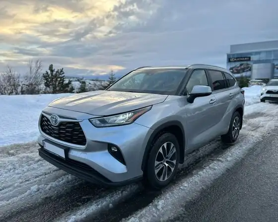 TOYOTA HIGHLANDER GX HYBRID