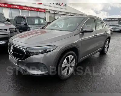 MERCEDES-BENZ EQA 300 4MATIC