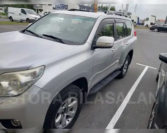 TOYOTA LAND CRUISER 150 GX