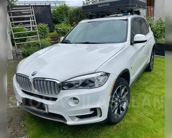 BMW X5 XDRIVE40E