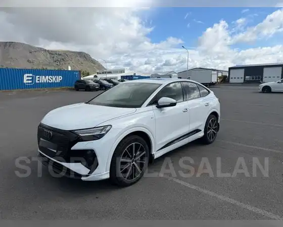 AUDI Q4 SPORTBACK 45 E-TRON