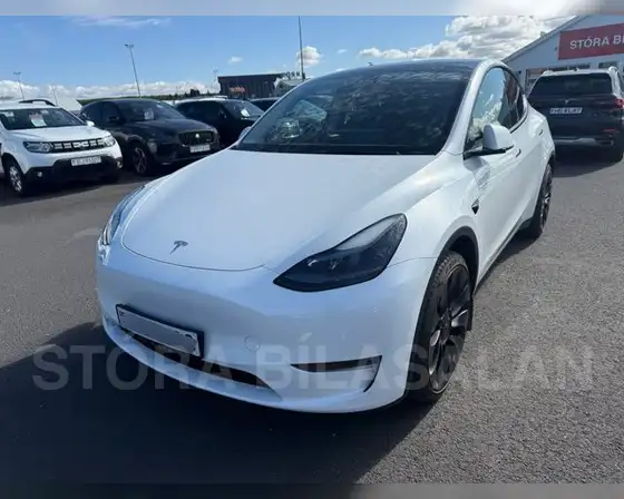 TESLA MODEL Y LONG RANGE AWD