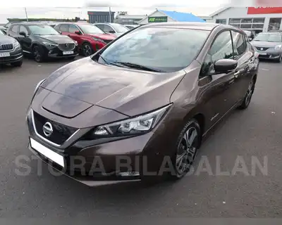 NISSAN LEAF 40KWH TEKNA