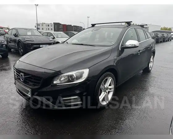 VOLVO V60 PLUG IN HYBRID R-DESIGN