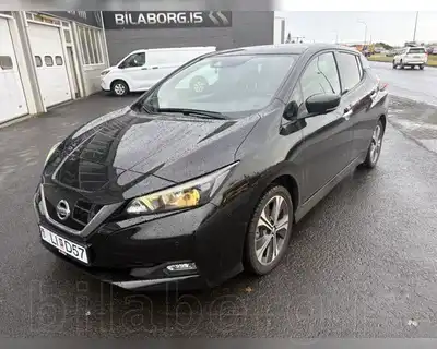 NISSAN LEAF TEKNA 40KWH