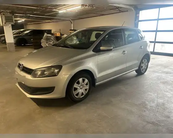 VW POLO TRENDLINE