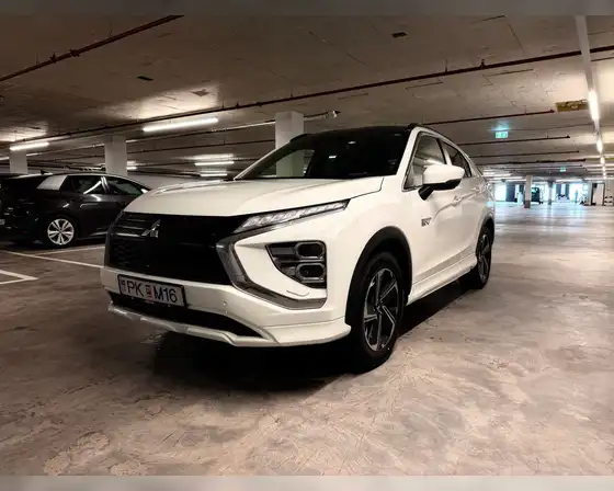 MITSUBISHI ECLIPSE CROSS INSTYLE