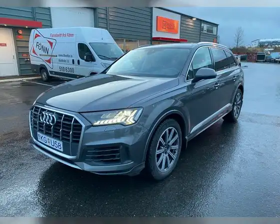 AUDI Q7 55 TFSI E
