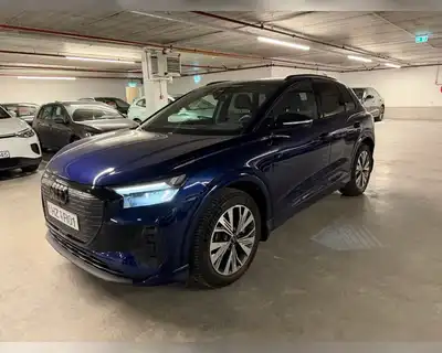 AUDI Q4 45 E-TRON ADVANCED