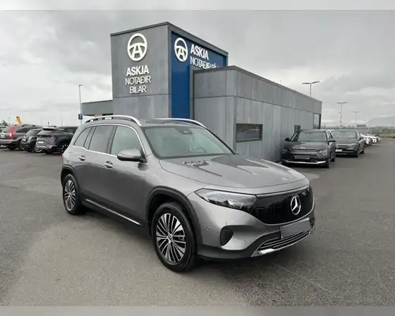 MERCEDES-BENZ EQB 300 4MATIC PROGRESSIVE