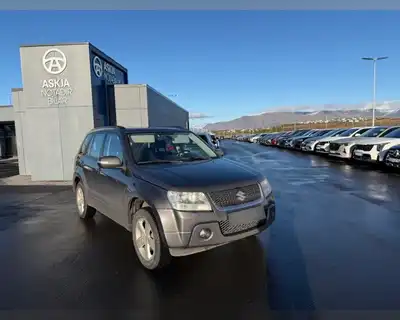 SUZUKI GRAND VITARA