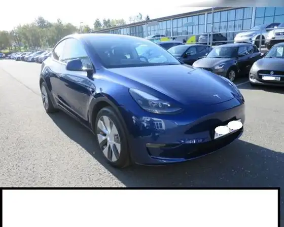 TESLA MODEL Y LONG RANGE AWD