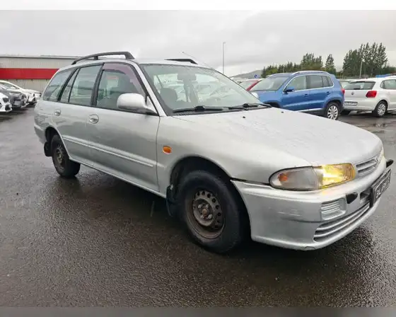 MITSUBISHI LANCER WAGON GLX