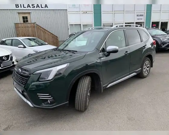 SUBARU FORESTER PEMIUM