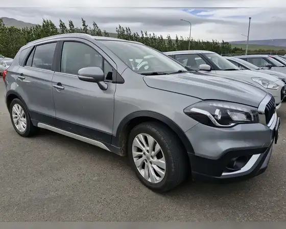 SUZUKI SX4 S-CROSS