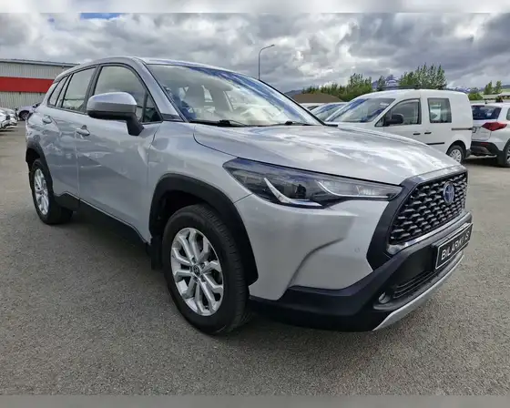 TOYOTA COROLLA CROSS ACTIVE AWD-I
