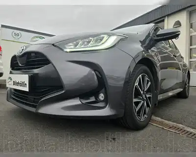 TOYOTA YARIS ACTIVE PLUS HYBRID